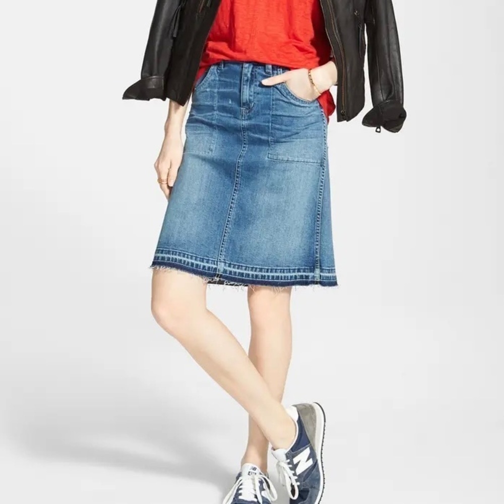 Madewell Raw-Edged Distressed Denim Skirt
